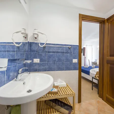 Gasthuis In Blu 4*