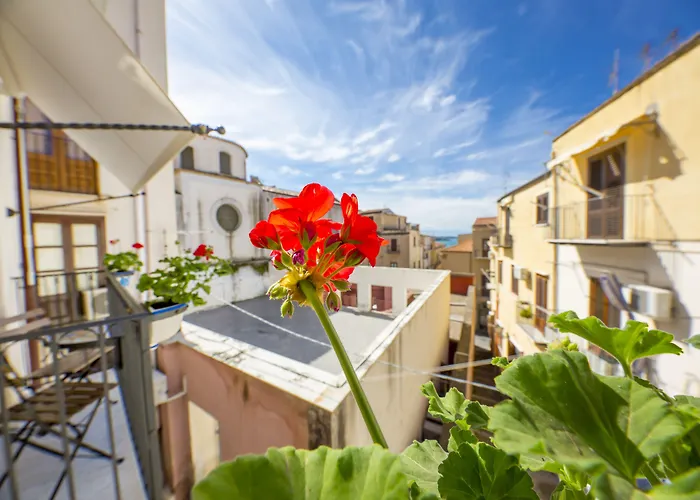 ゲストハウス In Blu チェファル